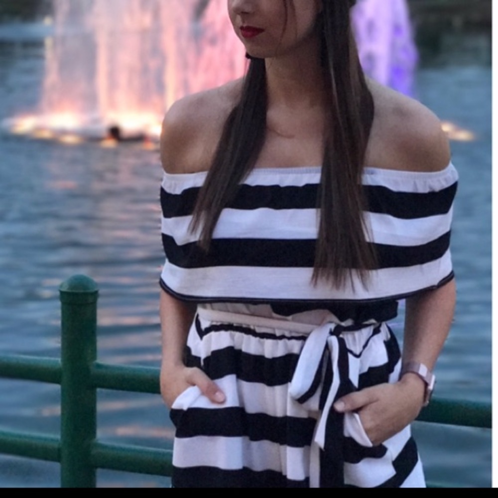 Off the shoulder stripe romper